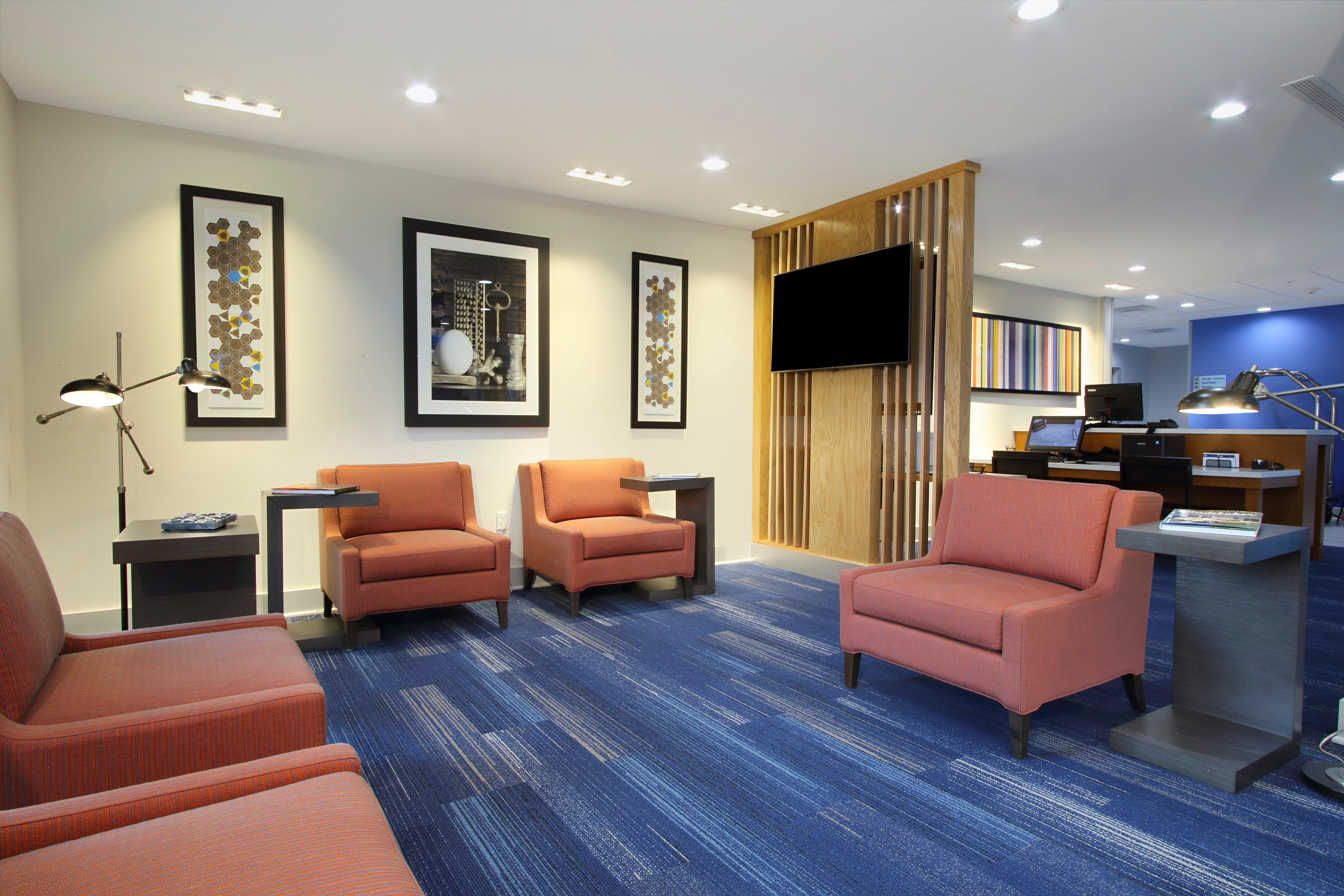 Holiday Inn Express & Suites - Lake Charles South Casino Area By Ihg Εξωτερικό φωτογραφία