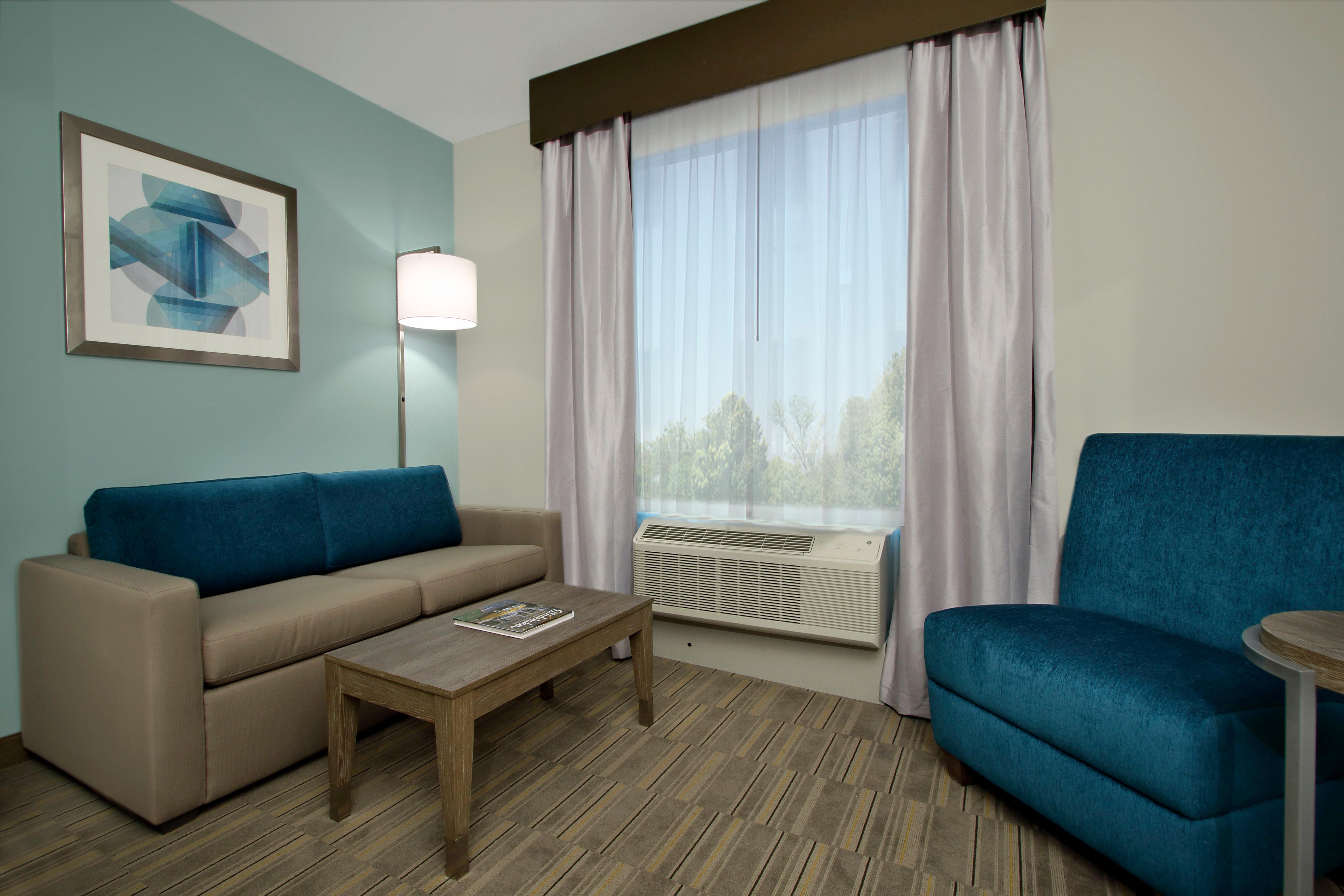 Holiday Inn Express & Suites - Lake Charles South Casino Area By Ihg Εξωτερικό φωτογραφία