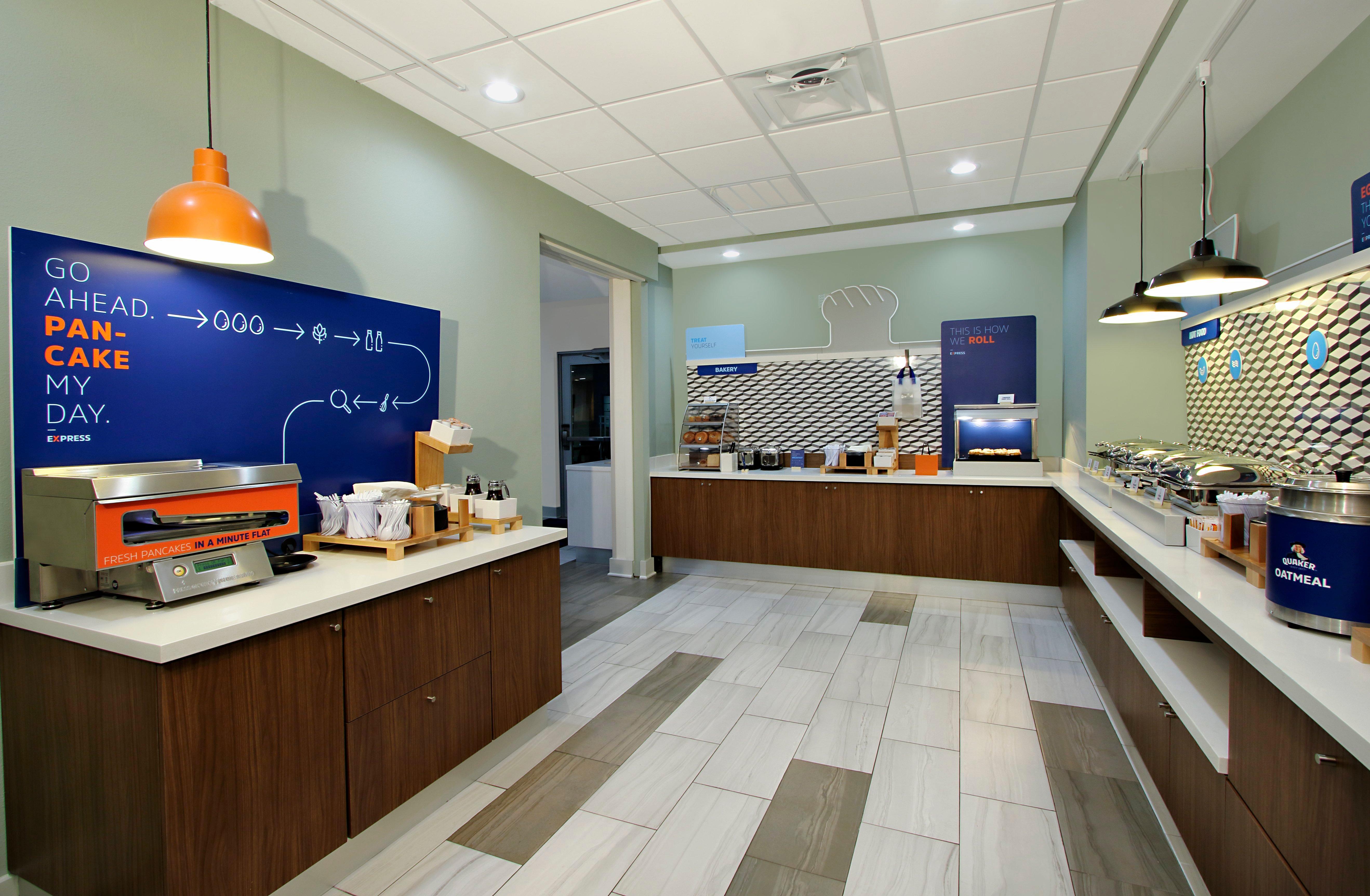 Holiday Inn Express & Suites - Lake Charles South Casino Area By Ihg Εξωτερικό φωτογραφία