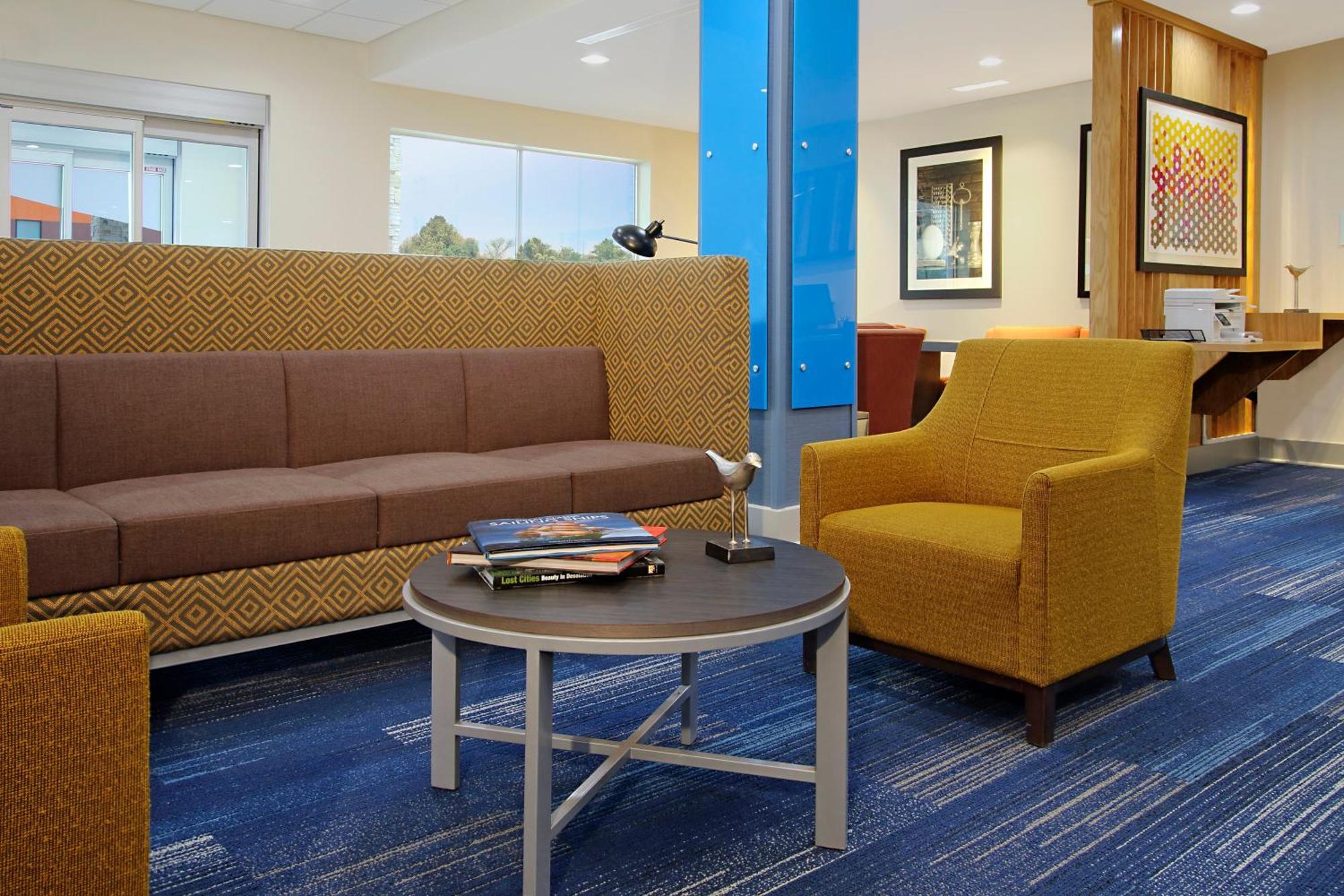 Holiday Inn Express & Suites - Lake Charles South Casino Area By Ihg Εξωτερικό φωτογραφία